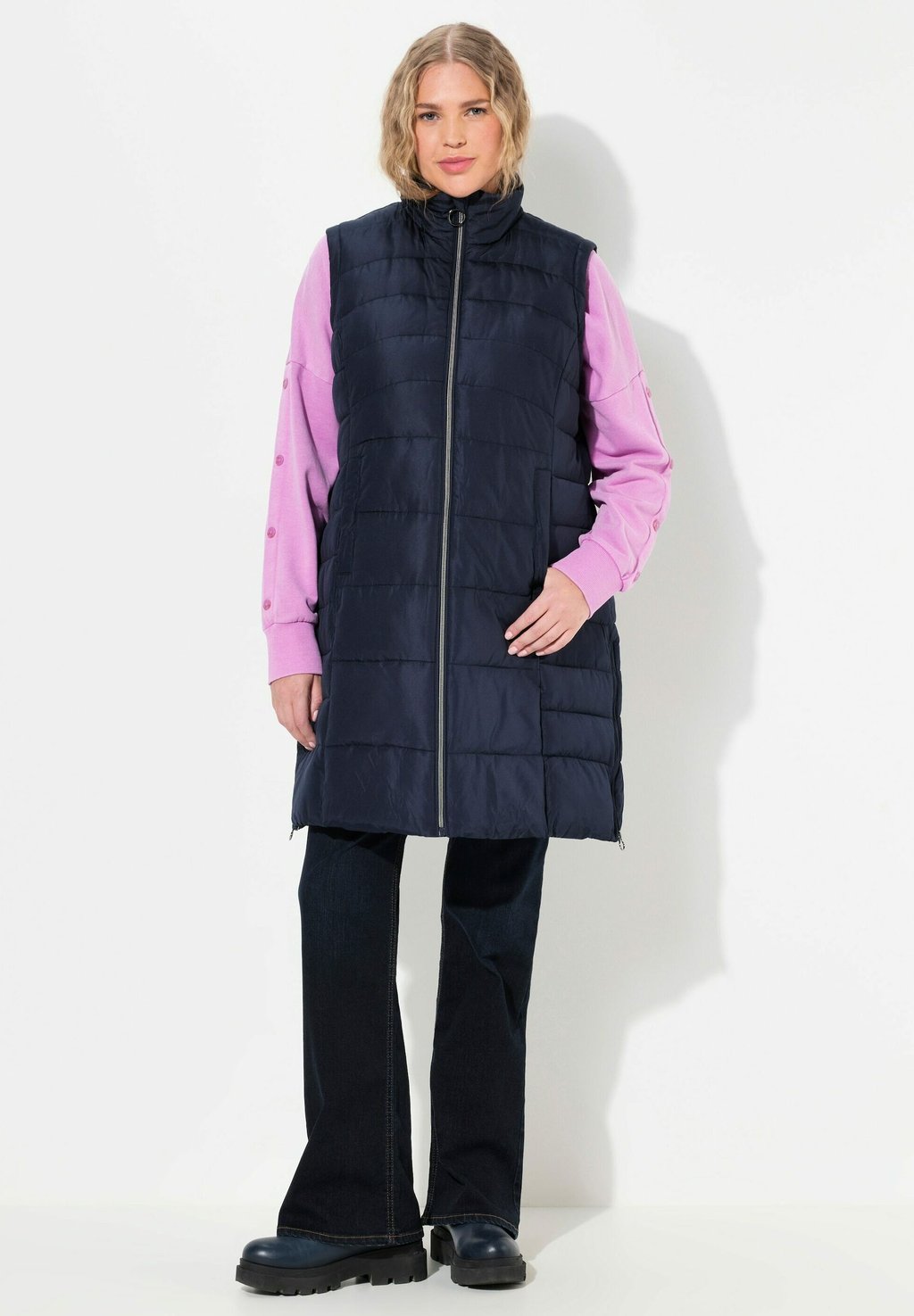 Жилет Ulla Popken, темно-синий 
Жилет Ulla Popken, темно-синий