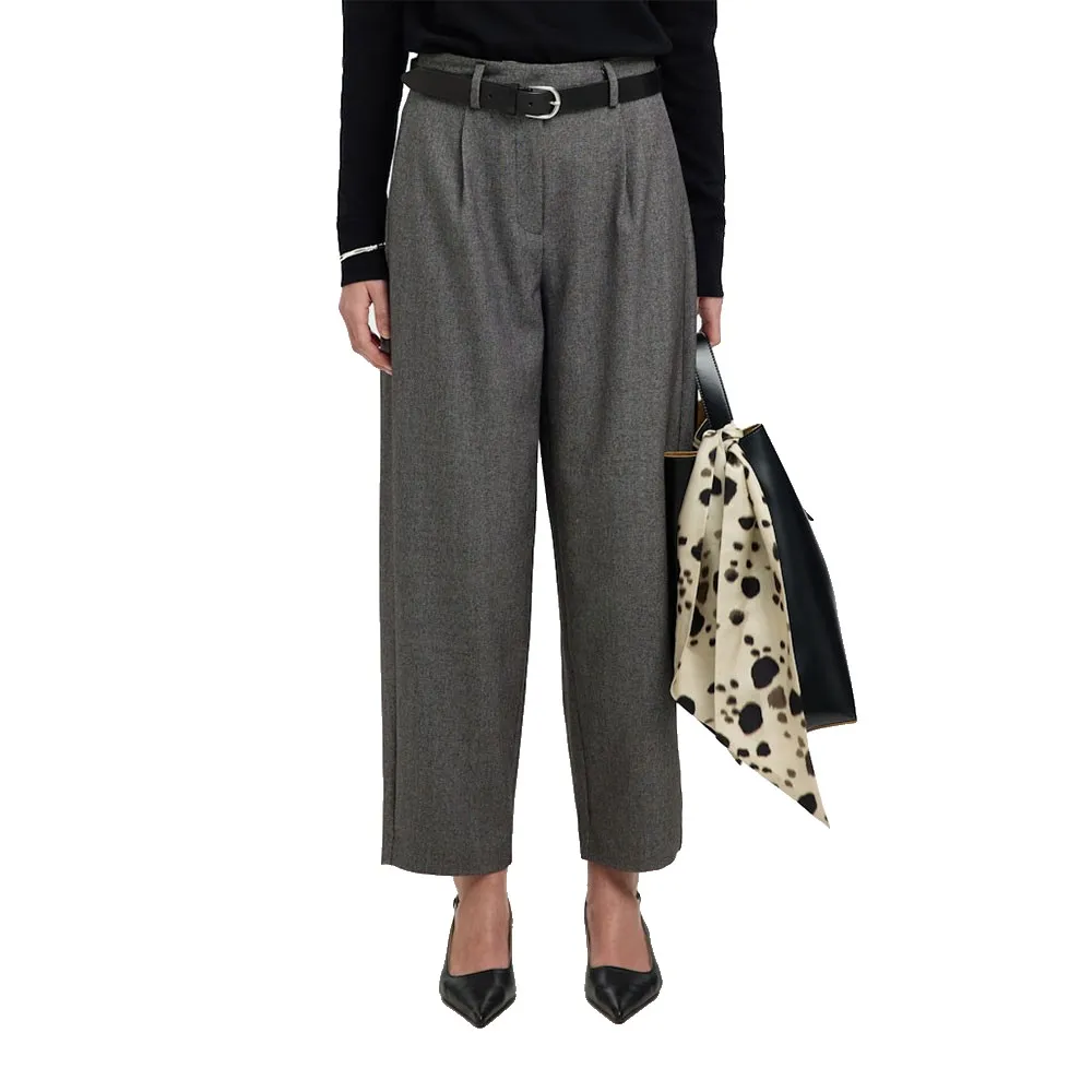 Брюки с высокой талией Selected Barrel Alma, серый
Брюки с высокой талией Selected Barrel Alma, серый