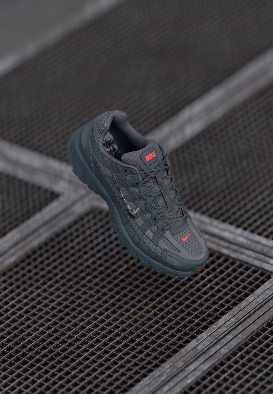 Кроссовки Nike Sportswear P 6000 PRM, Iron Grey/Metallic Silver-Coloured/Dark Smoke Grey/Light Smoke Grey/Stone
Кроссовки Nike Sportswear P 6000 PRM, Iron Grey/Metallic Silver-Coloured/Dark Smoke Grey/Light Smoke Grey/Stone