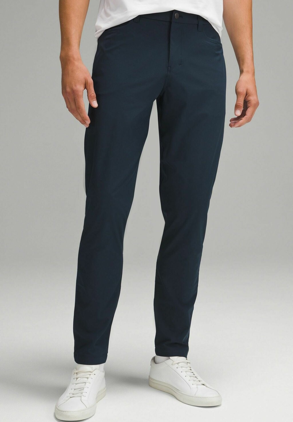 Брюки для активного отдыха Abc Slim-Fit 5 Pocket 81Cm lululemon, цвет true navy
Брюки для активного отдыха Abc Slim-Fit 5 Pocket 81Cm lululemon, цвет true navy