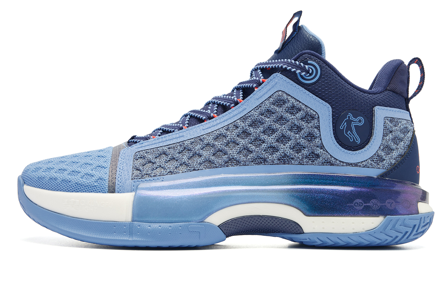 QIAODAN Баскетбольные кроссовки Battle Of The 7th, мужские, средний верх, ритмично-синие
QIAODAN Баскетбольные кроссовки Battle Of The 7th, мужские, средний верх, ритмично-синие