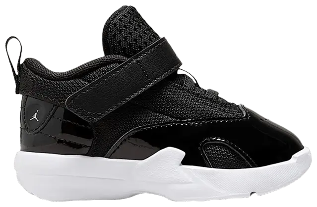 Кроссовки Air Jordan Max Aura 6, черный
Кроссовки Air Jordan Max Aura 6, черный
