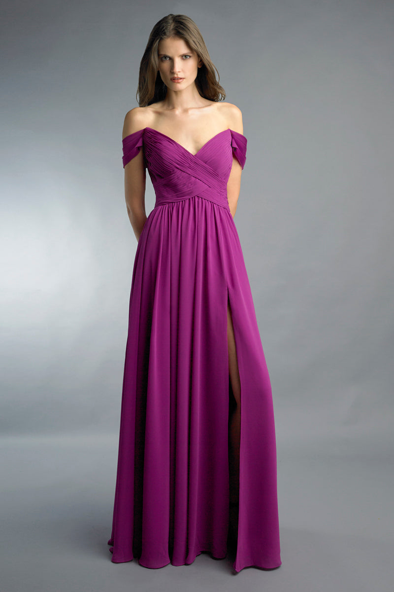 Платье с открытыми плечами и многослойной складкой Basix Black Label, фуксия
Платье с открытыми плечами и многослойной складкой Basix Black Label, фуксия