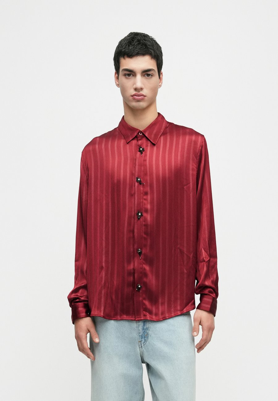 Блуза Sister Jane ANDRE STRIPE SHIRT UNISEX, Bordeaux
Блуза Sister Jane ANDRE STRIPE SHIRT UNISEX, Bordeaux