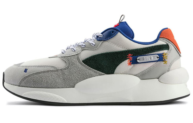Кроссовки Puma RS 9.8 Life Unisex, серый/черный/синий
Кроссовки Puma RS 9.8 Life Unisex, серый/черный/синий