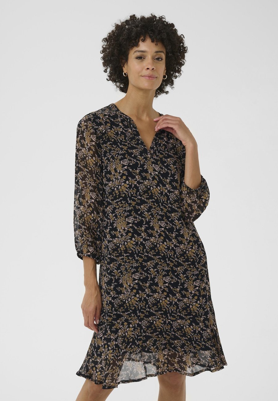 Платье Part Two ELKAS, Black Flower Bouquet Print/Black
Платье Part Two ELKAS, Black Flower Bouquet Print/Black