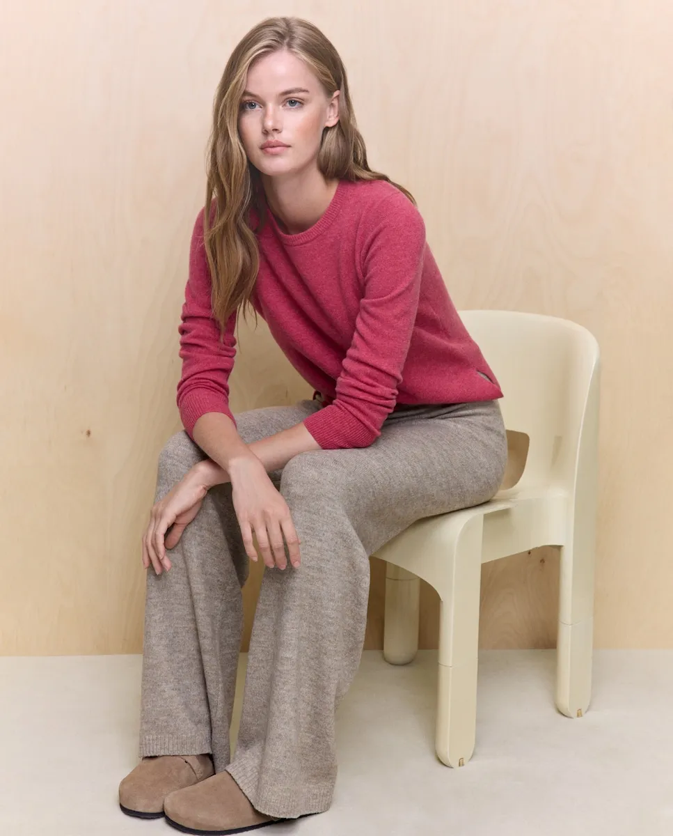 Женский джемпер с круглым вырезом Easy Wear, темно-розовый
Женский джемпер с круглым вырезом Easy Wear, темно-розовый