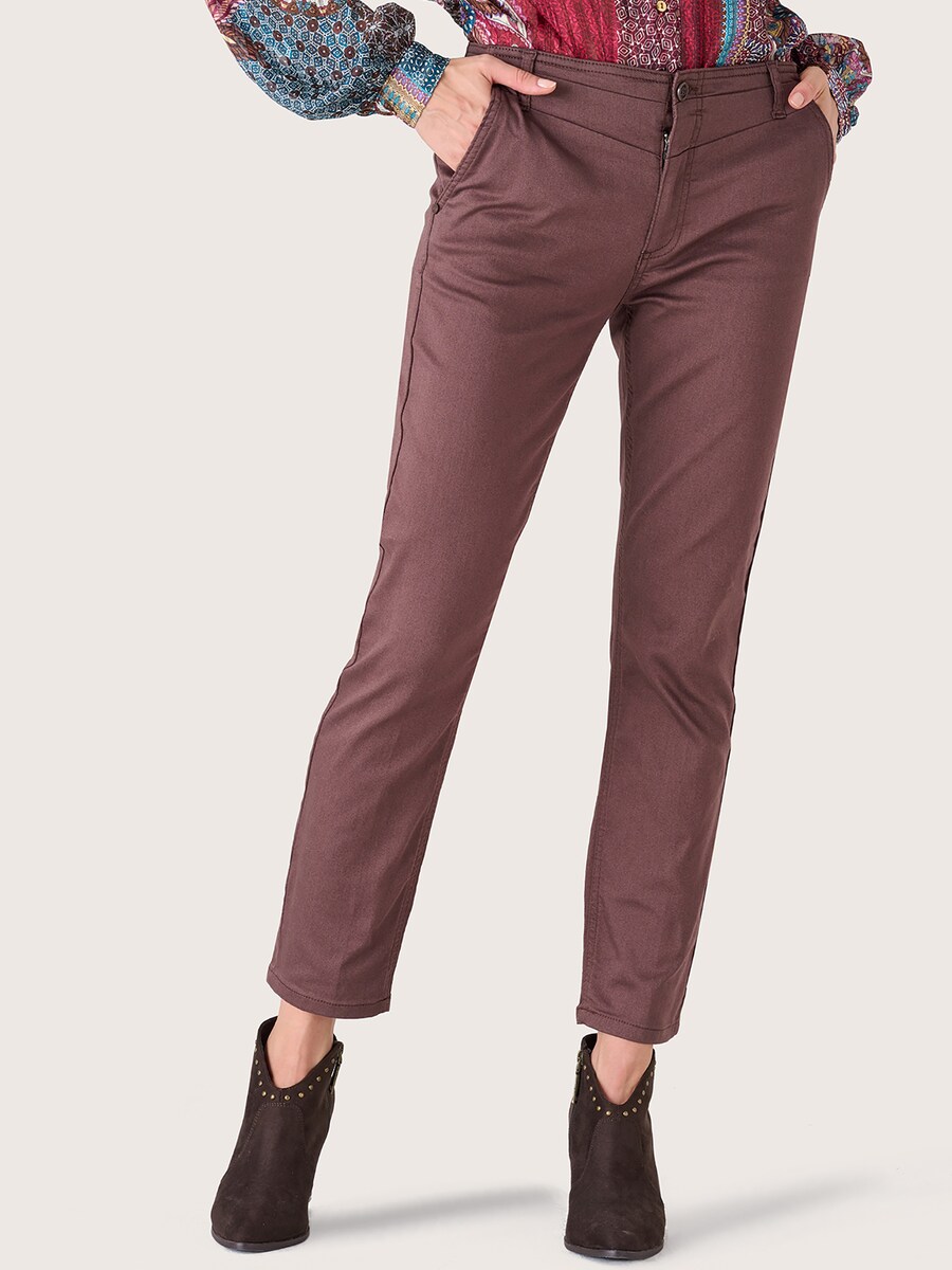 Обычные традиционные брюки Camomilla Italia, темно-коричневый
Обычные традиционные брюки Camomilla Italia, темно-коричневый