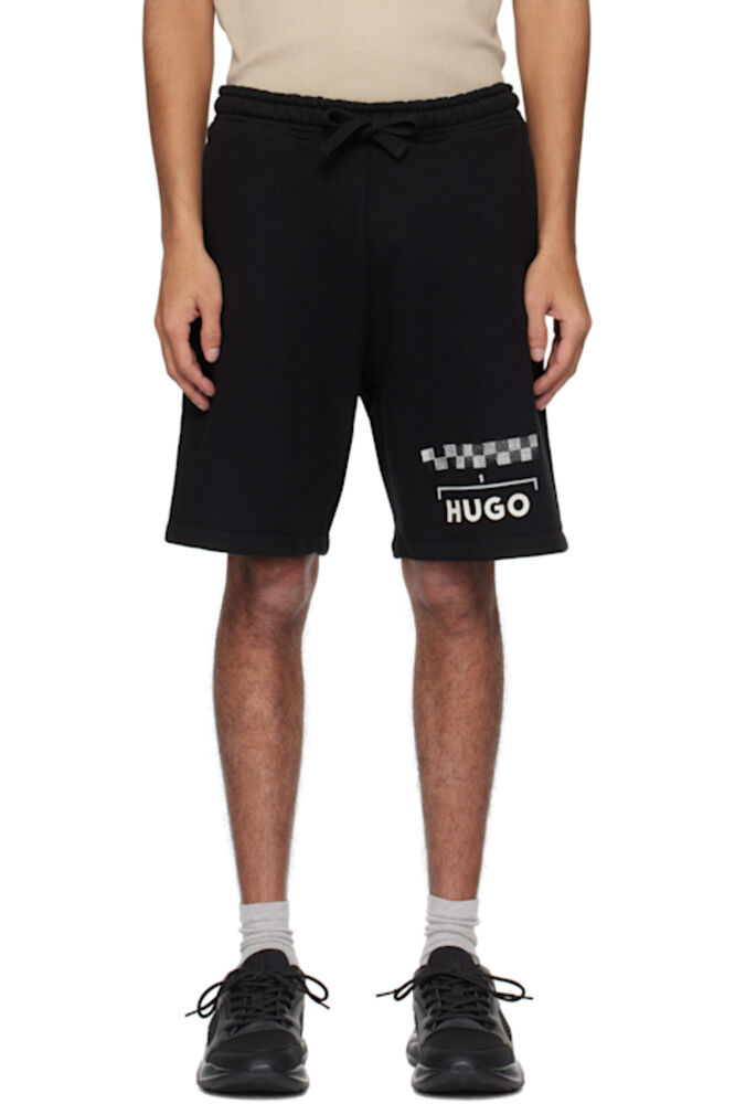 Черные шорты с гоночным принтом Hugo
Черные шорты с гоночным принтом Hugo