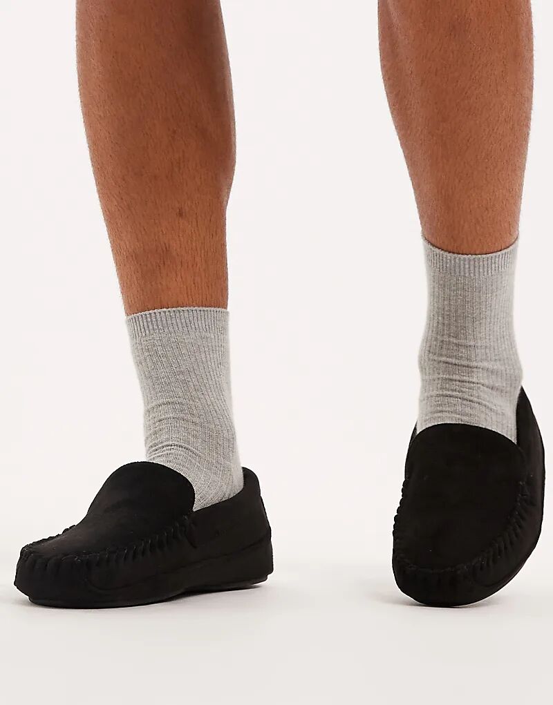 Мокасины ASOS DESIGN черного цвета с подкладкой из искусственного меха
Мокасины ASOS DESIGN черного цвета с подкладкой из искусственного меха