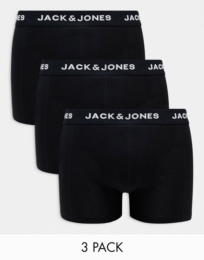 Набор из трех черных плавок Jack & Jones с логотипом на поясе
Набор из трех черных плавок Jack & Jones с логотипом на поясе