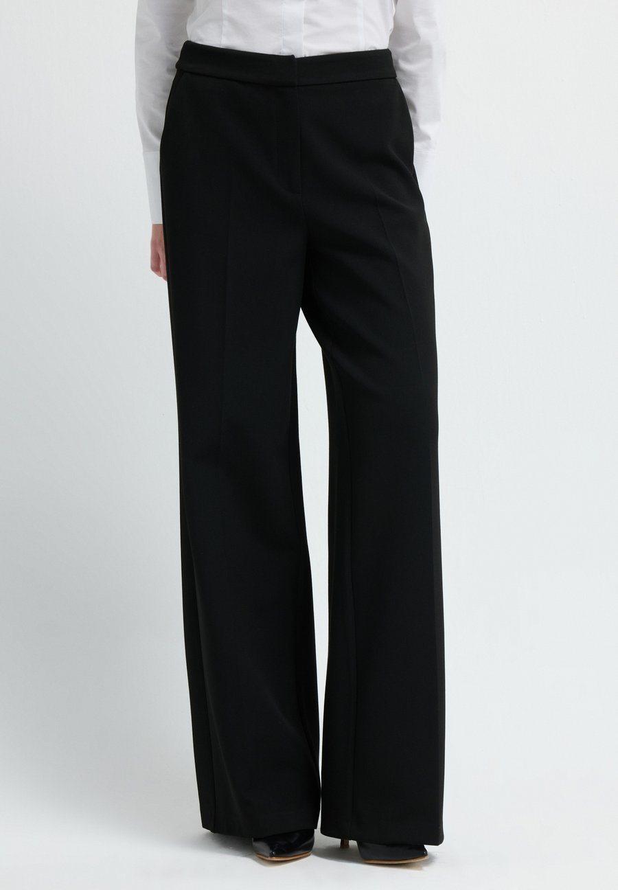 Брюки adL Trousers, Black
Брюки adL Trousers, Black