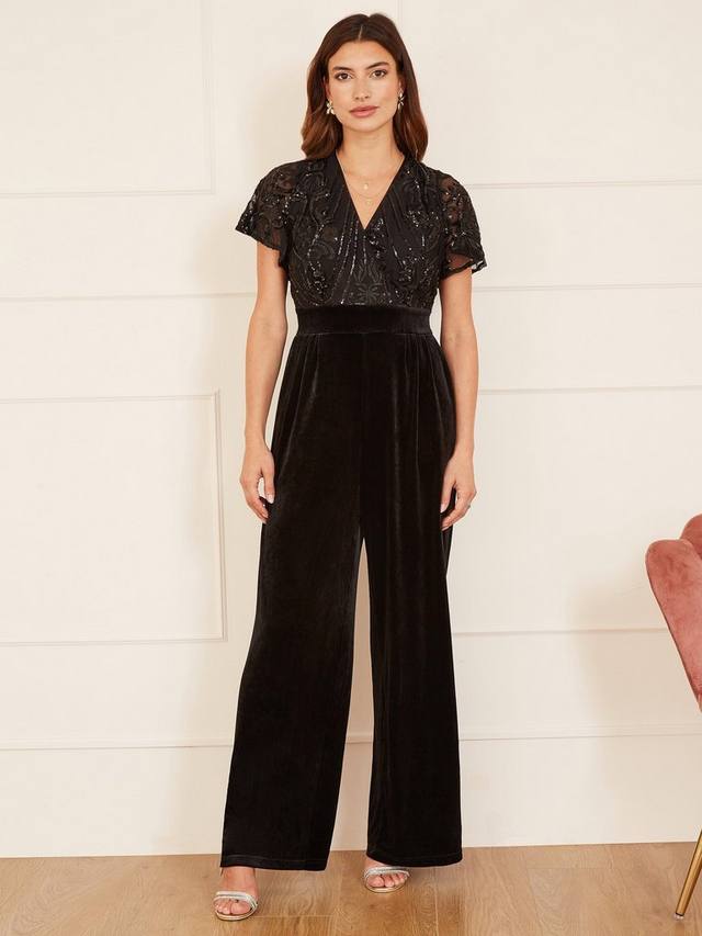 Бархатный комбинезон с широкими штанинами и лифом с блестками Yumi, черный
Бархатный комбинезон с широкими штанинами и лифом с блестками Yumi, черный