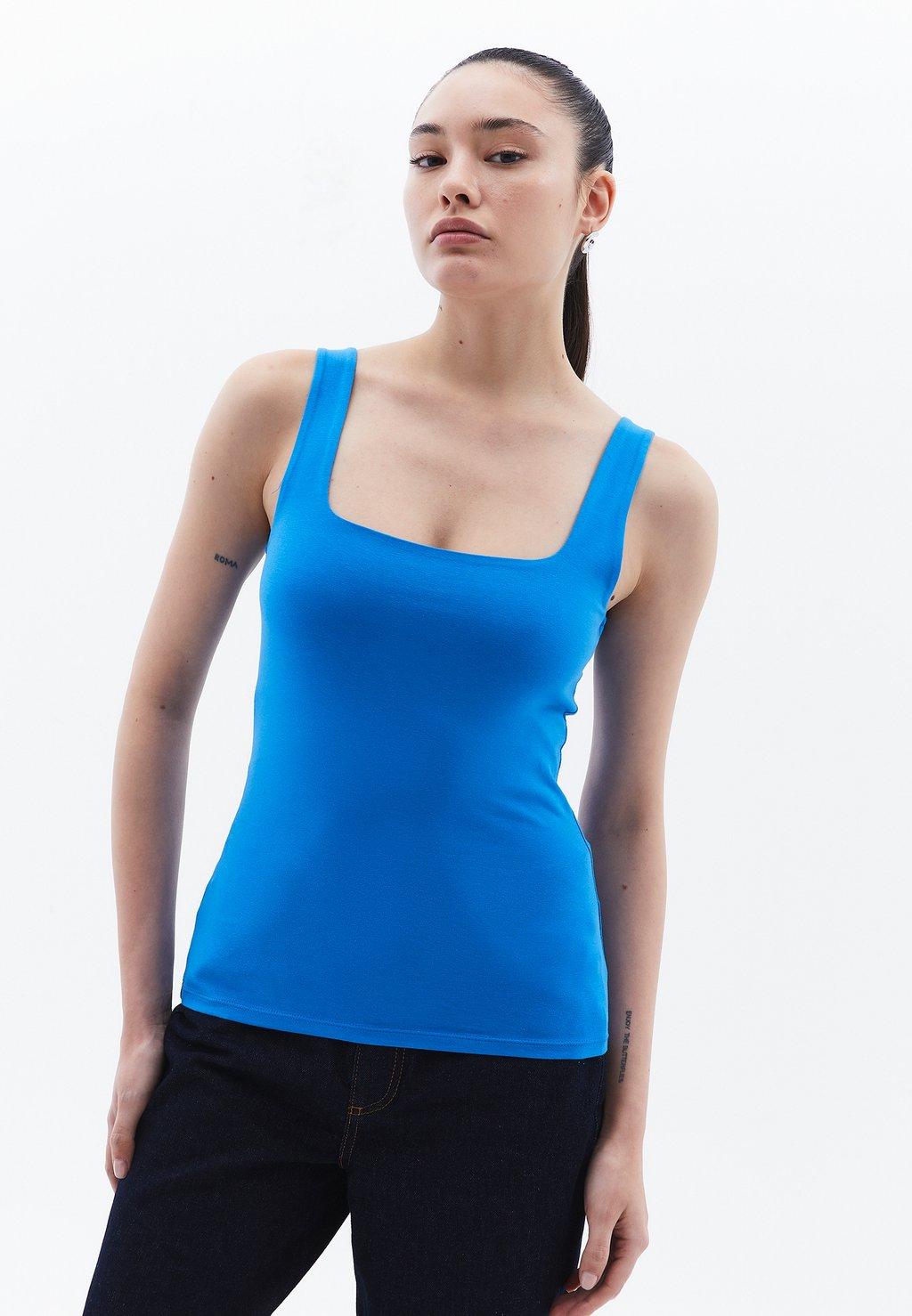 Топ SINGLET OXXO, синий
Топ SINGLET OXXO, синий