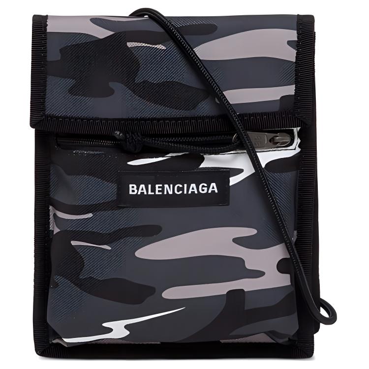 Сумка через плечо из ткани Balenciaga мужская коричневая
Сумка через плечо из ткани Balenciaga мужская коричневая
