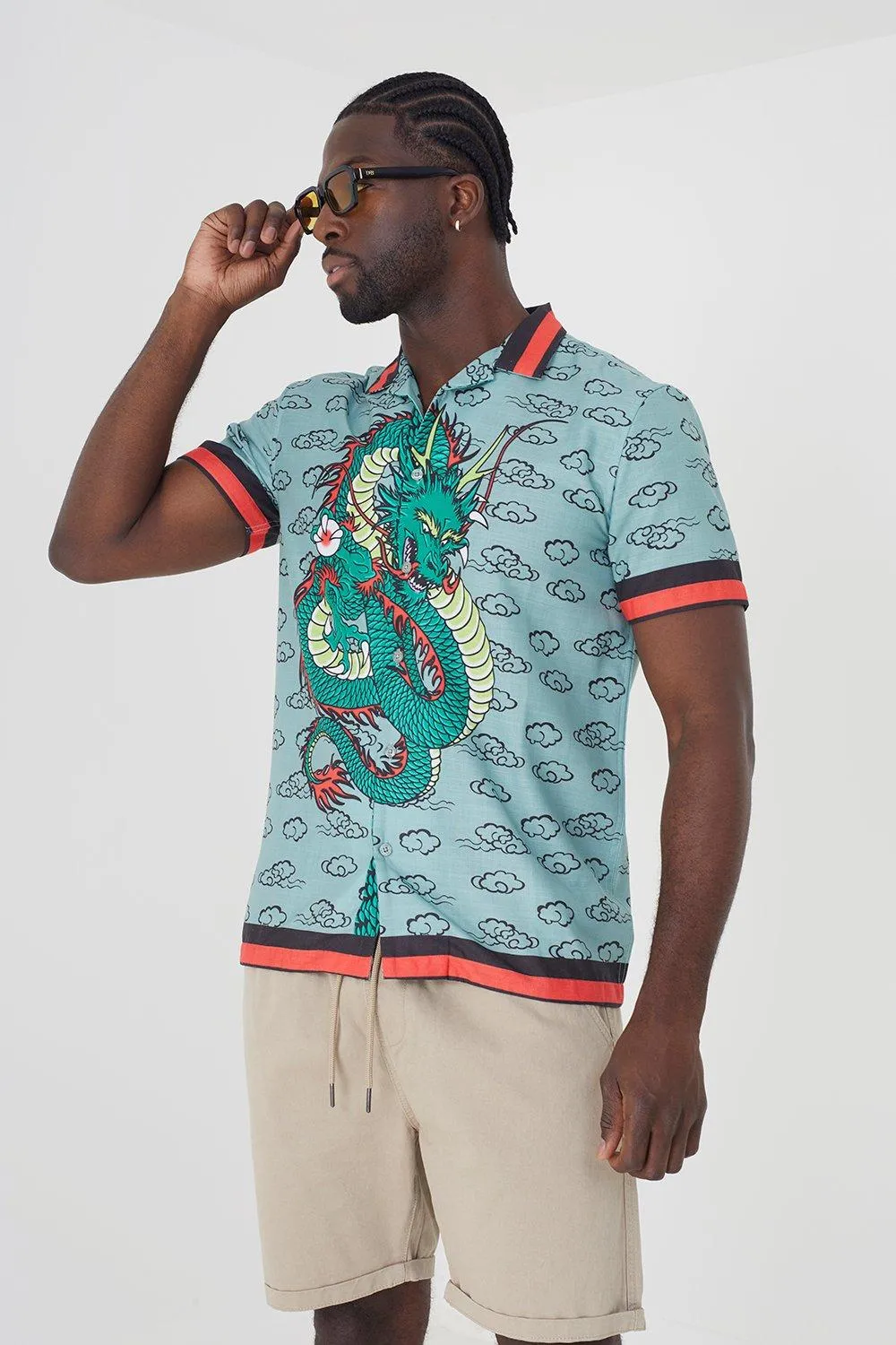 Рубашка с коротким рукавом и графическим принтом 'Jupiter' Brave Soul, зеленый 
Рубашка с коротким рукавом и графическим принтом 'Jupiter' Brave Soul, зеленый