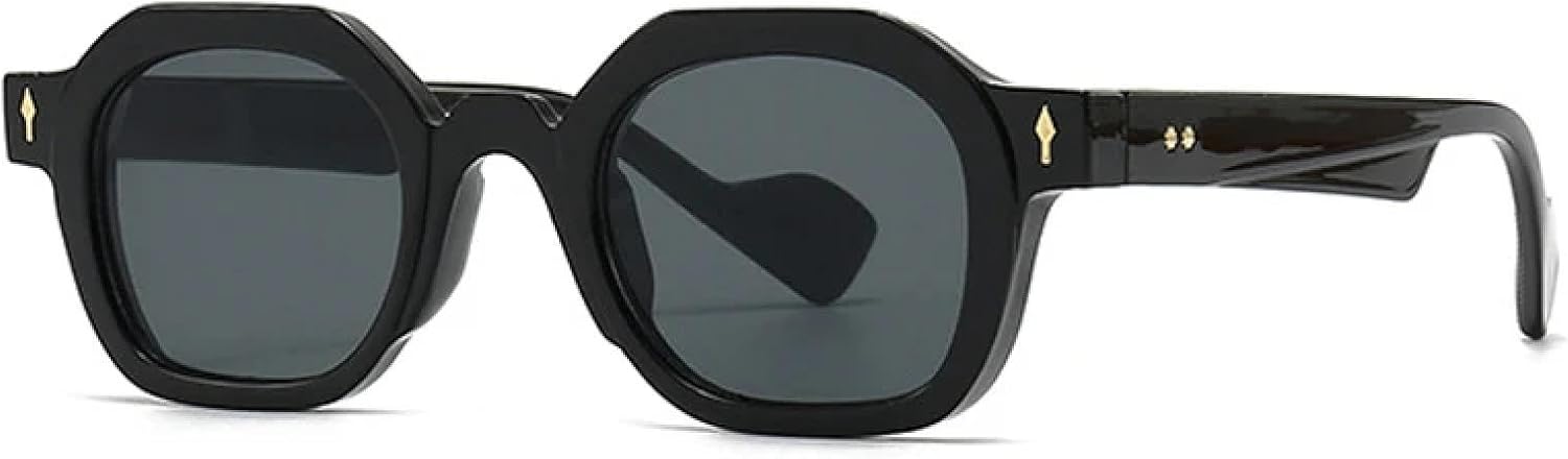 Солнцезащитные очки с защитой от УФ-излучения UV400 для женщин и мужчин | Панк-стиль с мелкими заклепками и градиентным переходом цвета | для занятий спортом на открытом воздухе DSVIGF, Black Gray
Солнцезащитные очки с защитой от УФ-излучения UV400 для женщин и мужчин | Панк-стиль с мелкими заклепками и градиентным переходом цвета | для занятий спортом на открытом воздухе DSVIGF, Black Gray