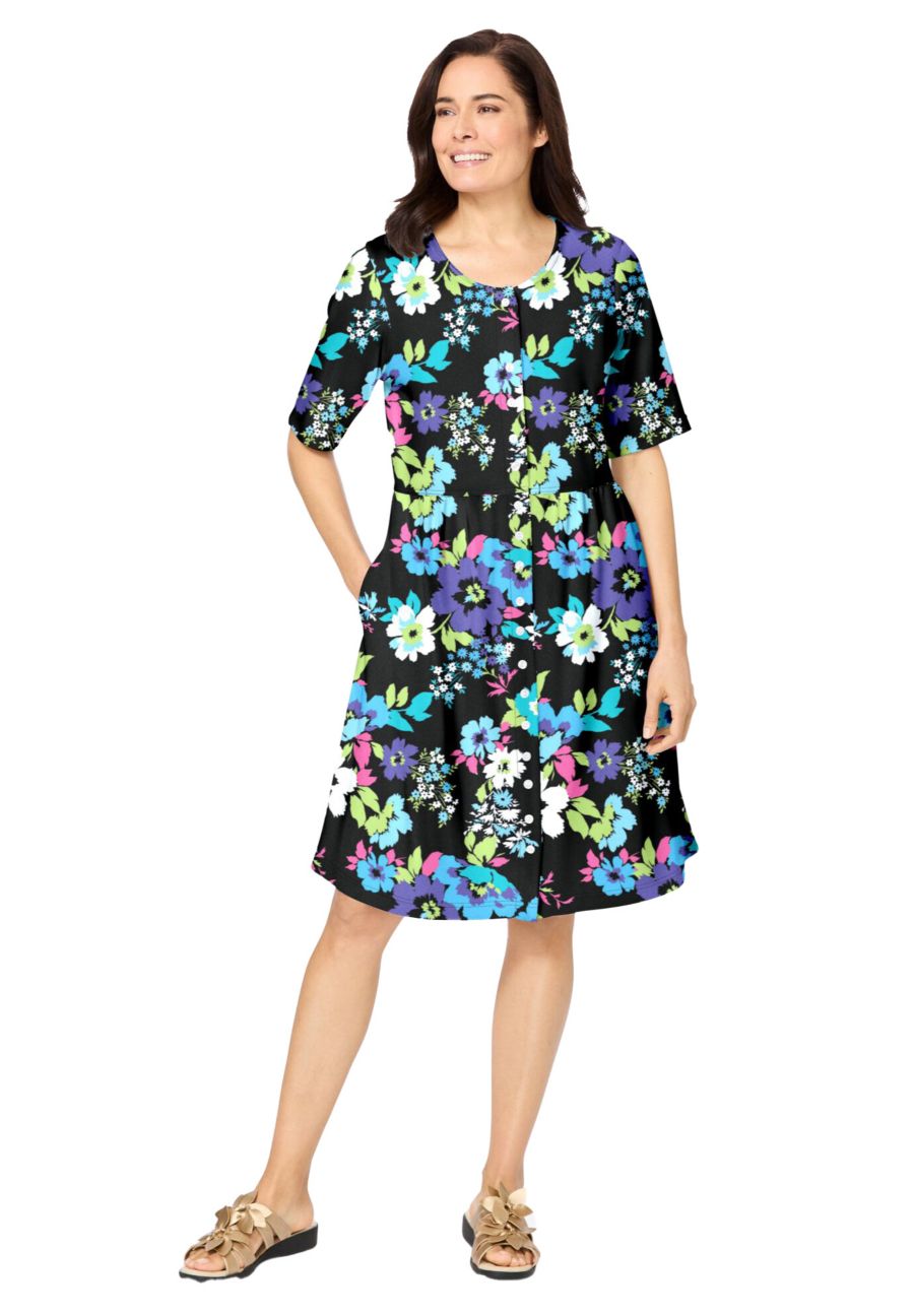 Короткое базовое платье большого размера на пуговицах спереди Woman Within, Black multi garden
Короткое базовое платье большого размера на пуговицах спереди Woman Within, Black multi garden