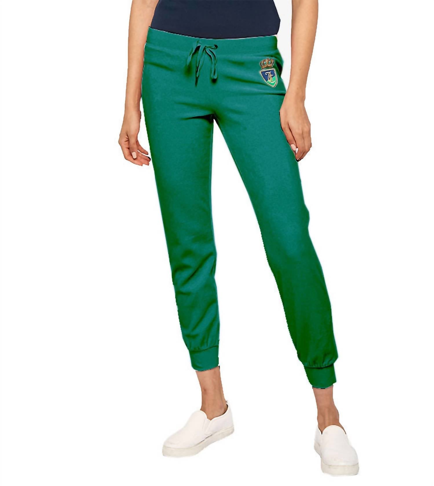 Брюки Zuma Velour Laurex Crest Velour Pants зеленого цвета в шляпной коробке Juicy Couture
Брюки Zuma Velour Laurex Crest Velour Pants зеленого цвета в шляпной коробке Juicy Couture