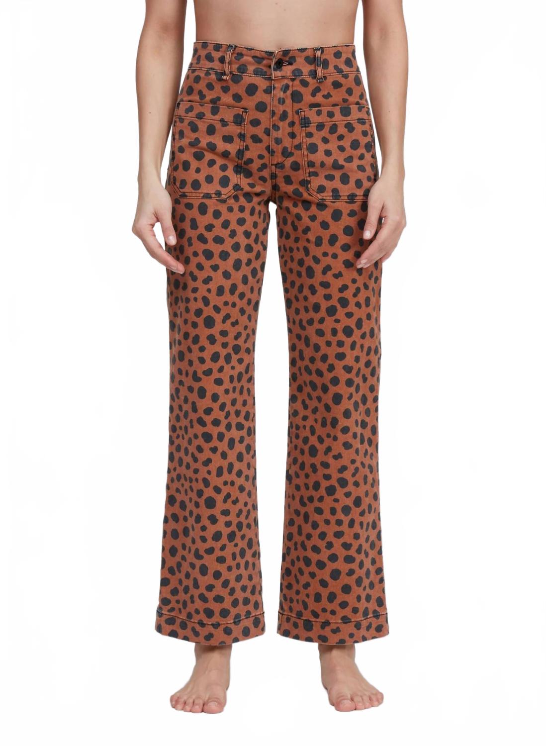 Матросские брюки в леопардовом принте ASKK NY
Матросские брюки в леопардовом принте ASKK NY