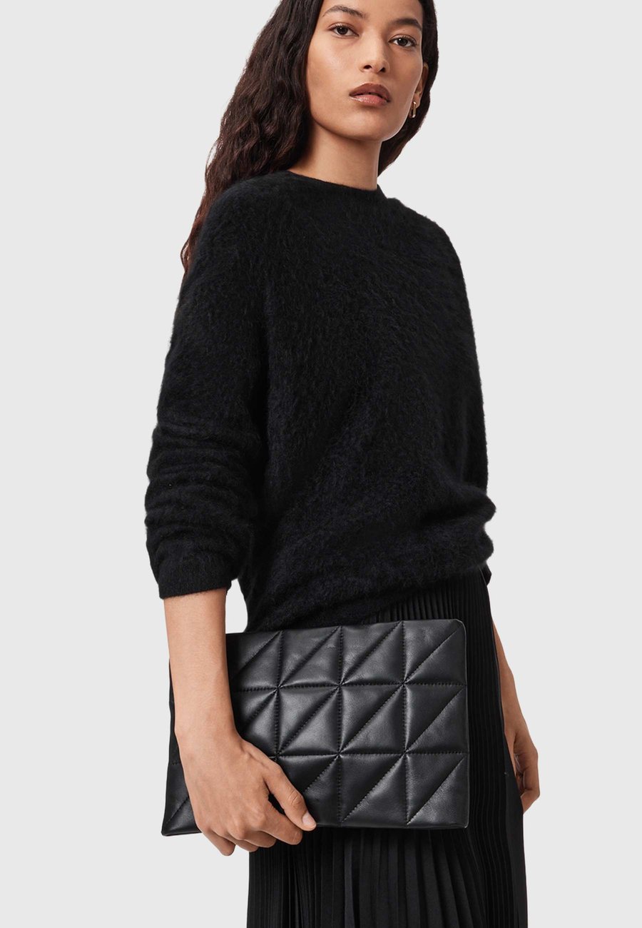 Клатч AllSaints BETTINA, Black
Клатч AllSaints BETTINA, Black