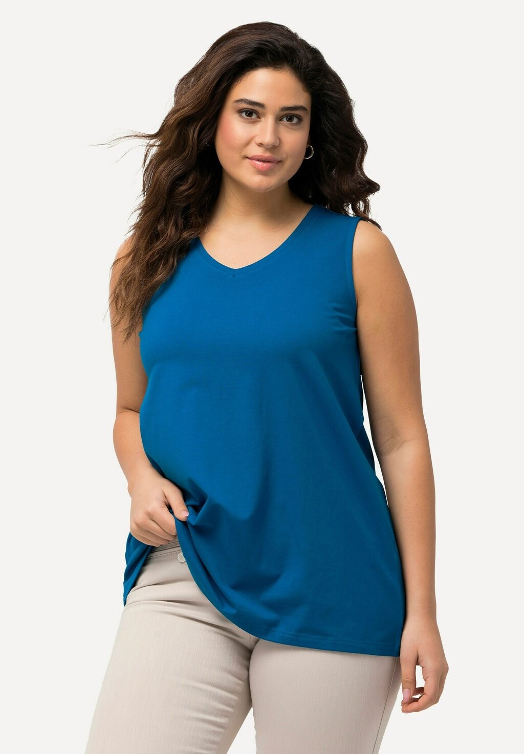 Топ V-AUSSCHNITT ÄRMELLOS Ulla Popken, цвет Mottled Red
Топ V-AUSSCHNITT ÄRMELLOS Ulla Popken, цвет Mottled Red