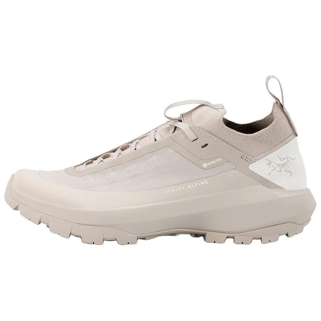 Кроссовки женские Vertex Alpine Outdoor Performance с низким верхом цвета слоновой кости и белого цвета Arcteryx, цвет Ivory White
Кроссовки женские Vertex Alpine Outdoor Performance с низким верхом цвета слоновой кости и белого цвета Arcteryx, цвет Ivory White