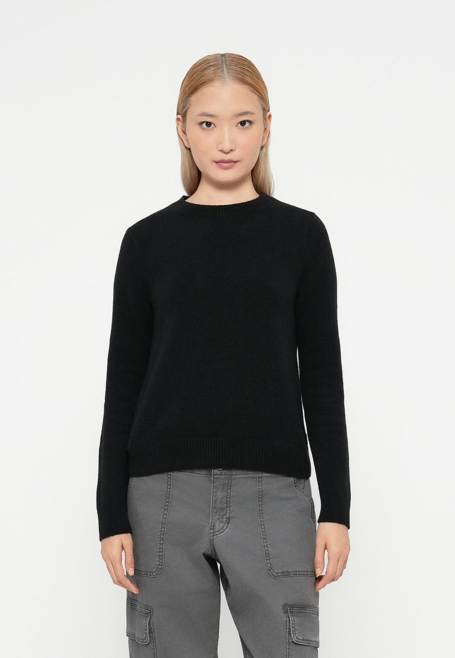 Джемпер GAP CASHSOFT CREW, Black
Джемпер GAP CASHSOFT CREW, Black