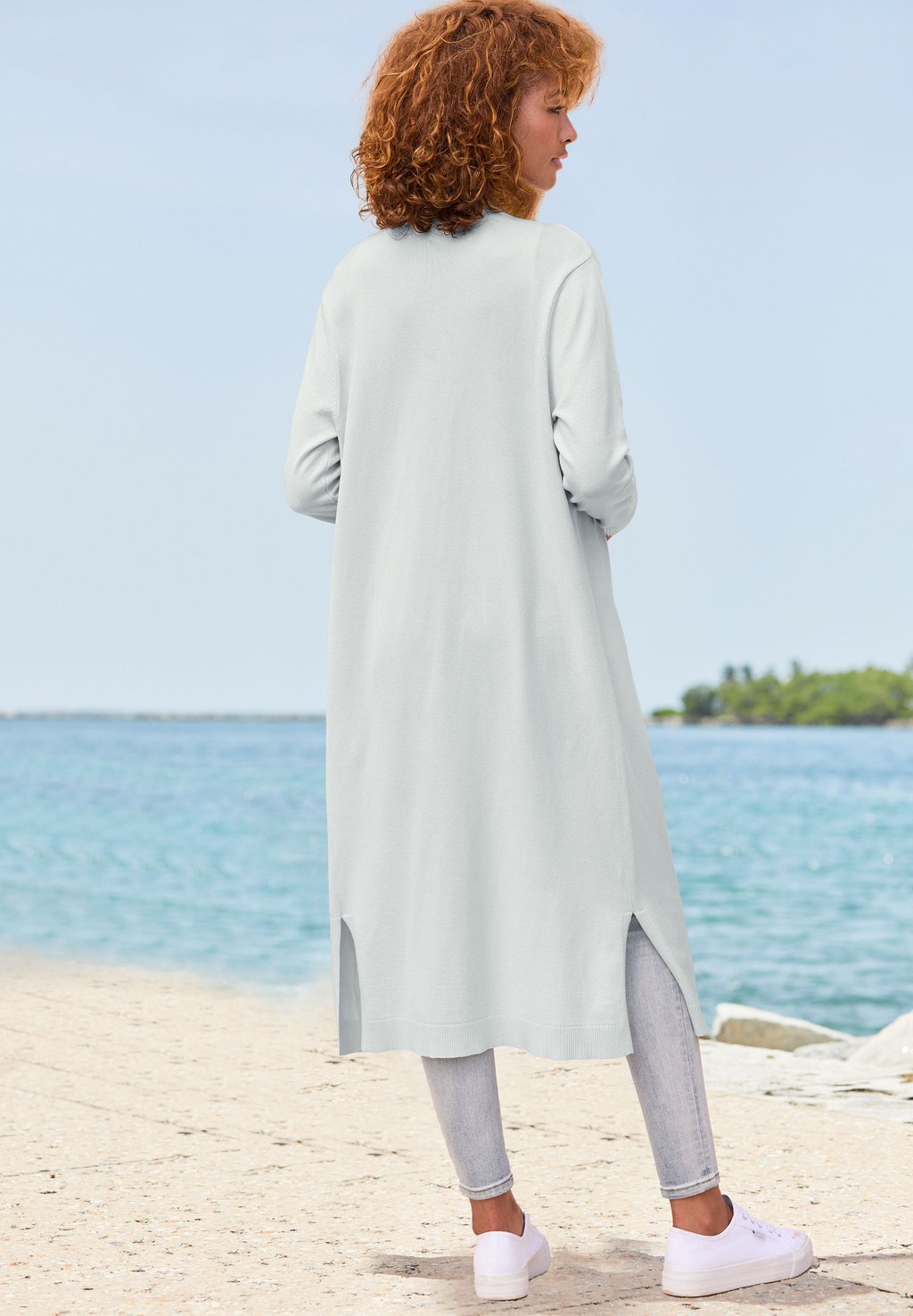 Кардиган LASCANA, светло-голубой 
Кардиган LASCANA, светло-голубой