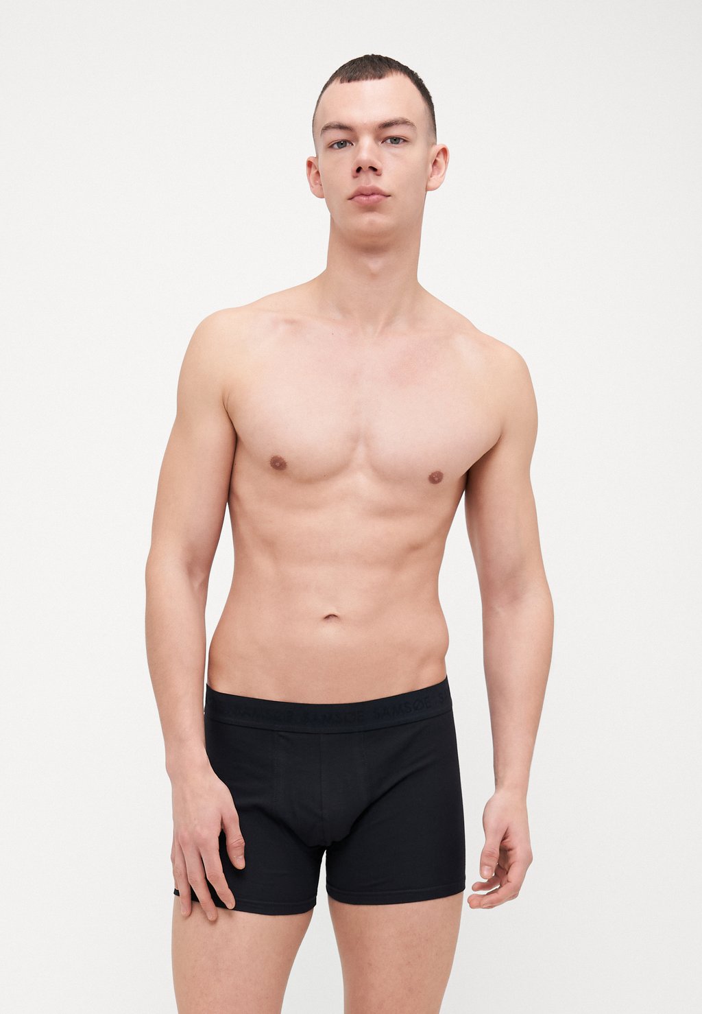 Брюки TRUNK 3 PACK Samsøe Samsøe, черный
Брюки TRUNK 3 PACK Samsøe Samsøe, черный