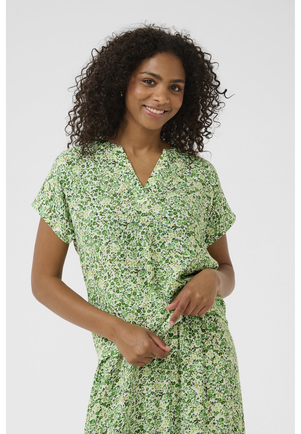 Блуза KAMAJA AMBER Kaffe, зеленый
Блуза KAMAJA AMBER Kaffe, зеленый