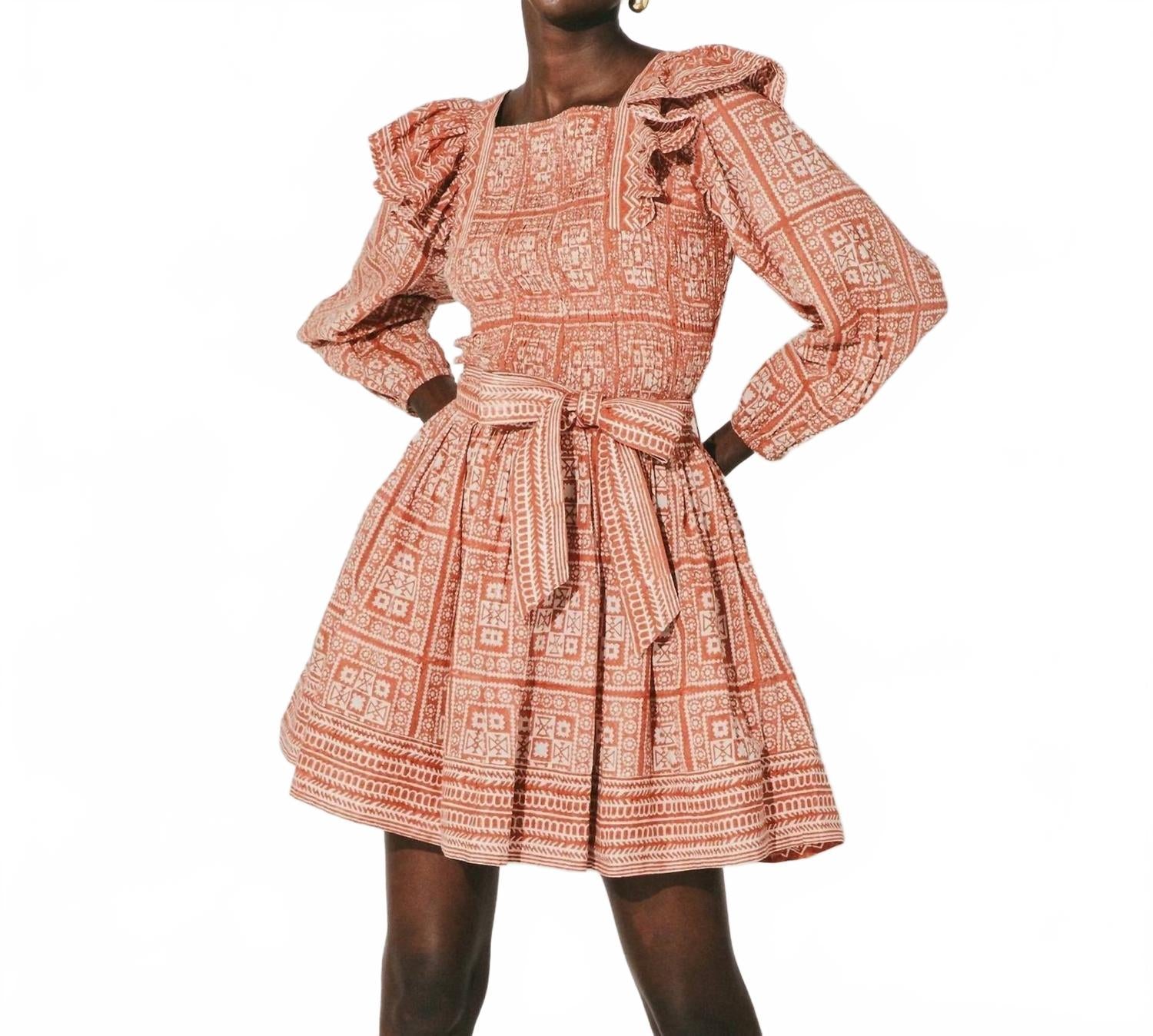 Хелен Мини-платье в цвете Томар Cleobella, Tomar
Хелен Мини-платье в цвете Томар Cleobella, Tomar