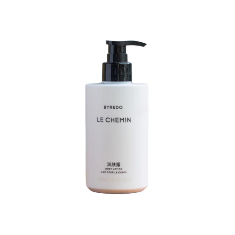 Journey LE CHEMIN увлажняющий лосьон для тела 300 мл Byredo
Journey LE CHEMIN увлажняющий лосьон для тела 300 мл Byredo