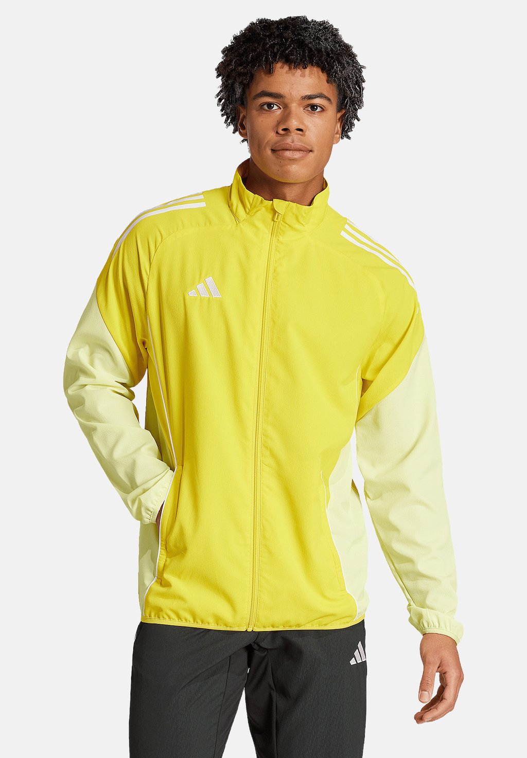 Тренировочная куртка TEAMSPORT-TIRO COMPETITION adidas Performance, желтый
Тренировочная куртка TEAMSPORT-TIRO COMPETITION adidas Performance, желтый