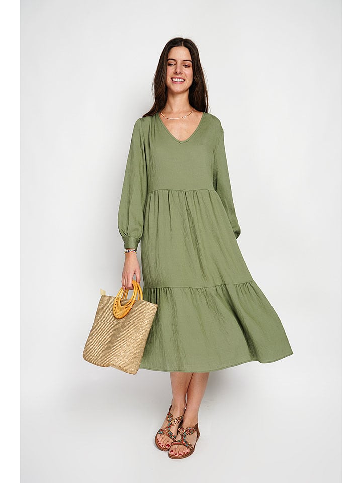 Платье до колена William de Faye, зеленый
Платье до колена William de Faye, зеленый