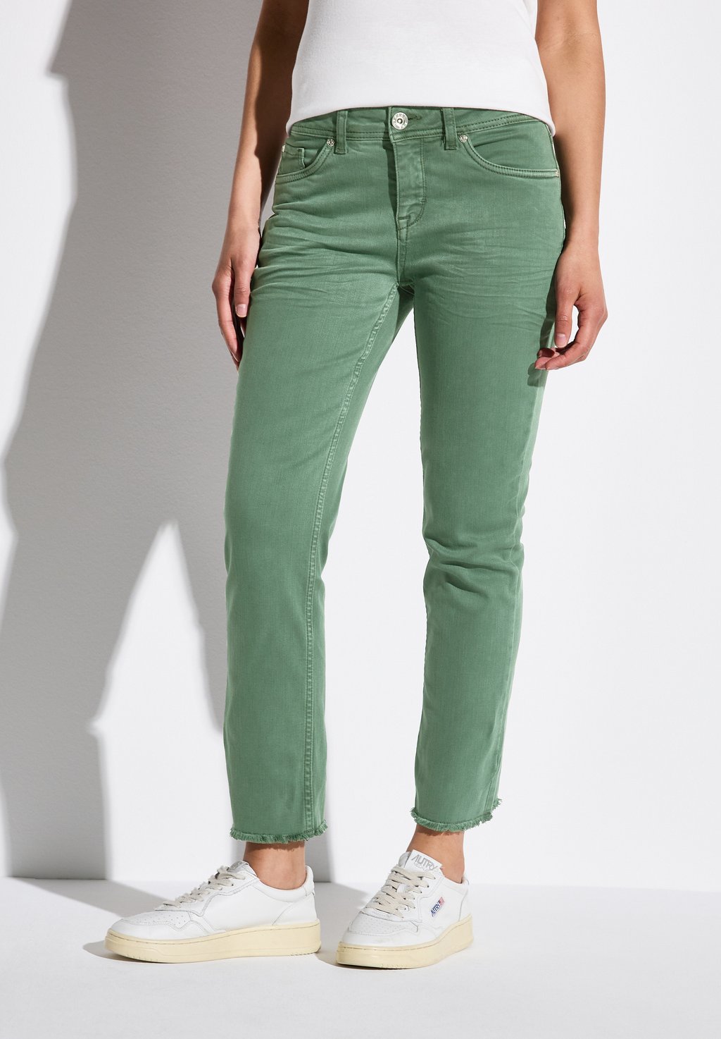 Джинсы облегающего кроя Street One, металлик зеленый
Джинсы облегающего кроя Street One, металлик зеленый