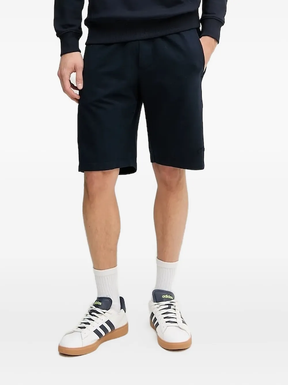 Шорты с вышитым логотипом Paul & Shark
Шорты с вышитым логотипом Paul & Shark