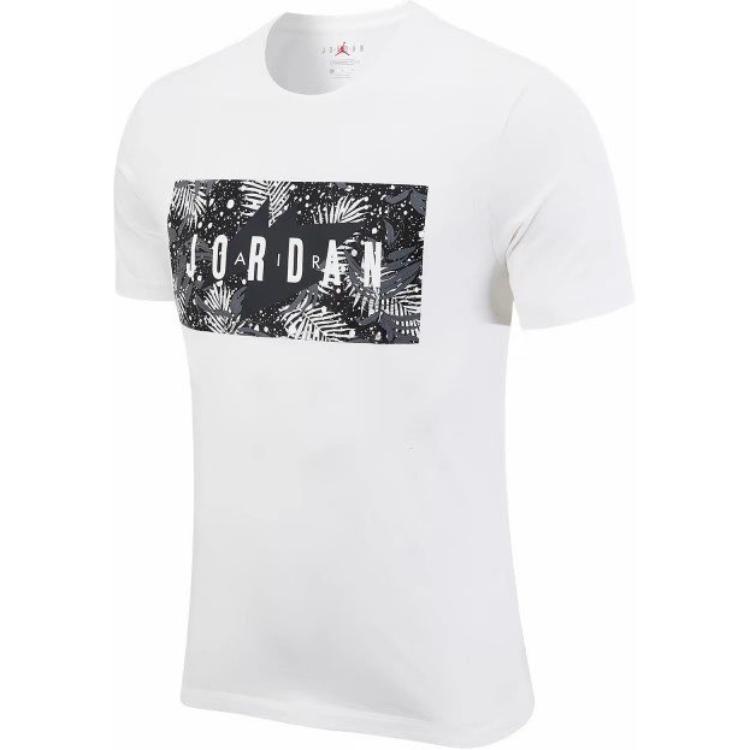 Футболка мужская белая Jordan 
Футболка мужская белая Jordan