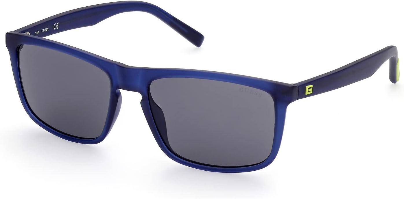 Очки GUESS GU00025 Matte Blue/Smoke One Size
Очки GUESS GU00025 Matte Blue/Smoke One Size