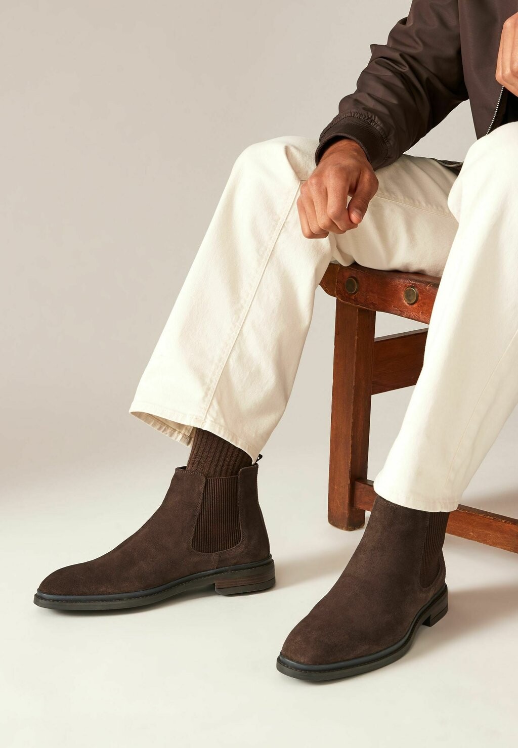 Классические ботильоны CHELSEA REGULAR FIT Next, коричневый
Классические ботильоны CHELSEA REGULAR FIT Next, коричневый