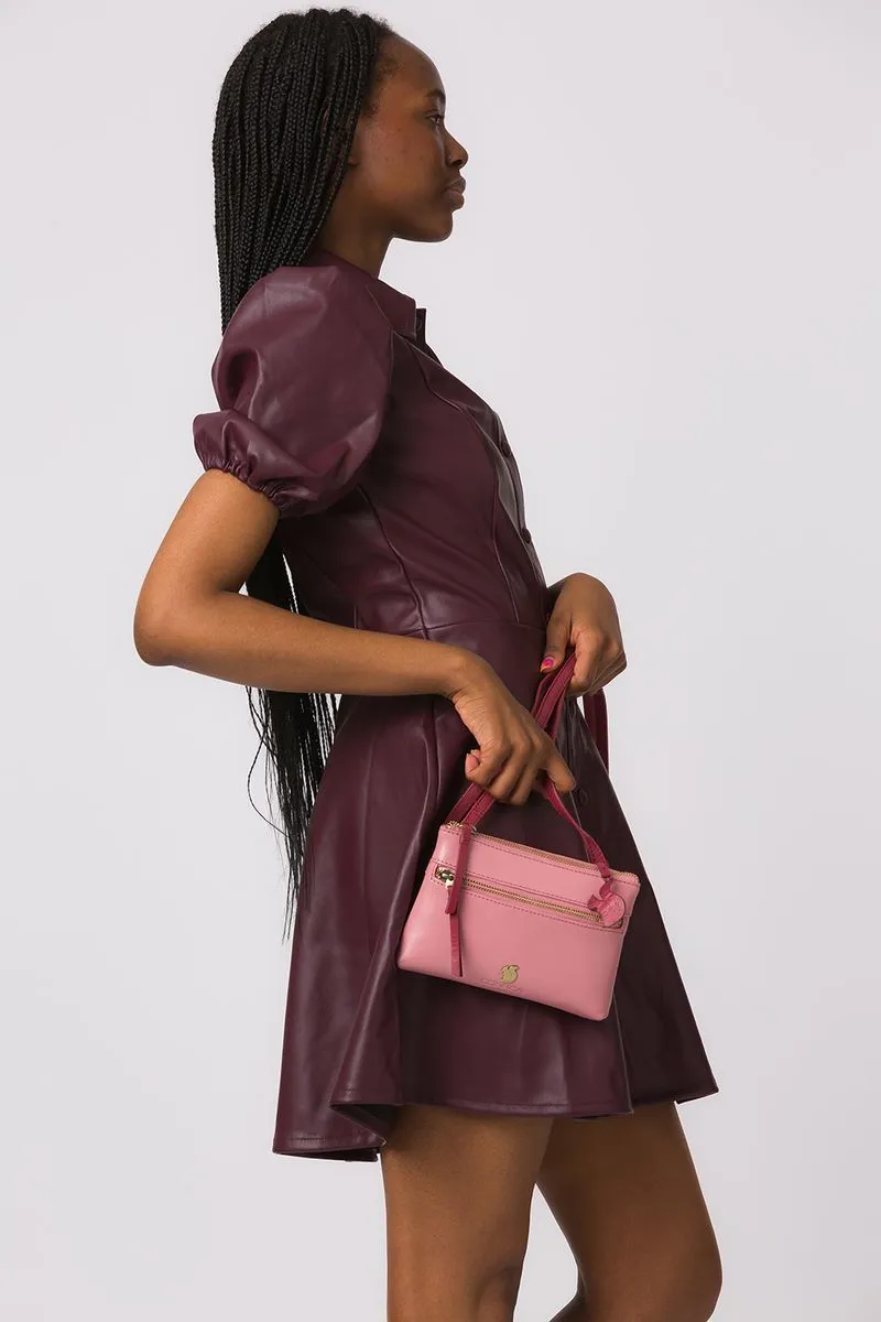 Кожаная сумка через плечо Sweetie Conkca London, розовый
Кожаная сумка через плечо Sweetie Conkca London, розовый