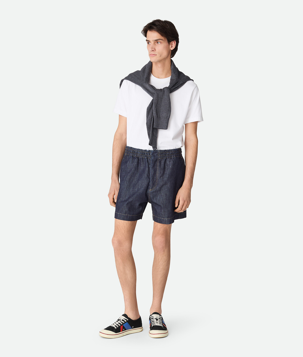 Rinsed indigo denim shorts BOTTEGA VENETA, индиго
Rinsed indigo denim shorts BOTTEGA VENETA, индиго