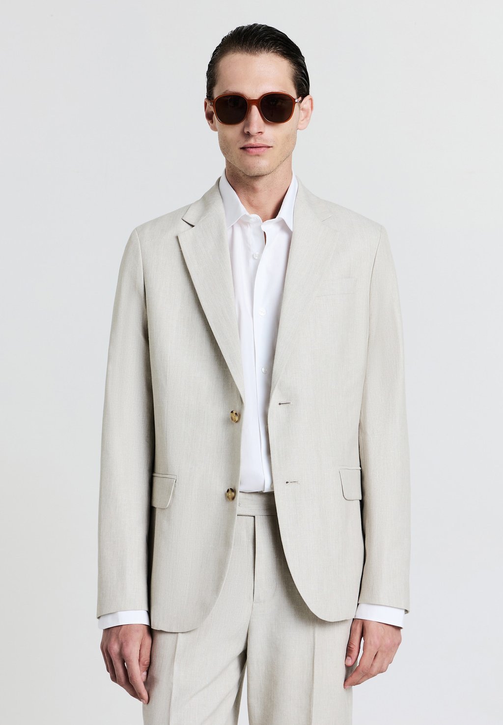 Пиджак-блейзер MONOPETTO Calliope, серый
Пиджак-блейзер MONOPETTO Calliope, серый