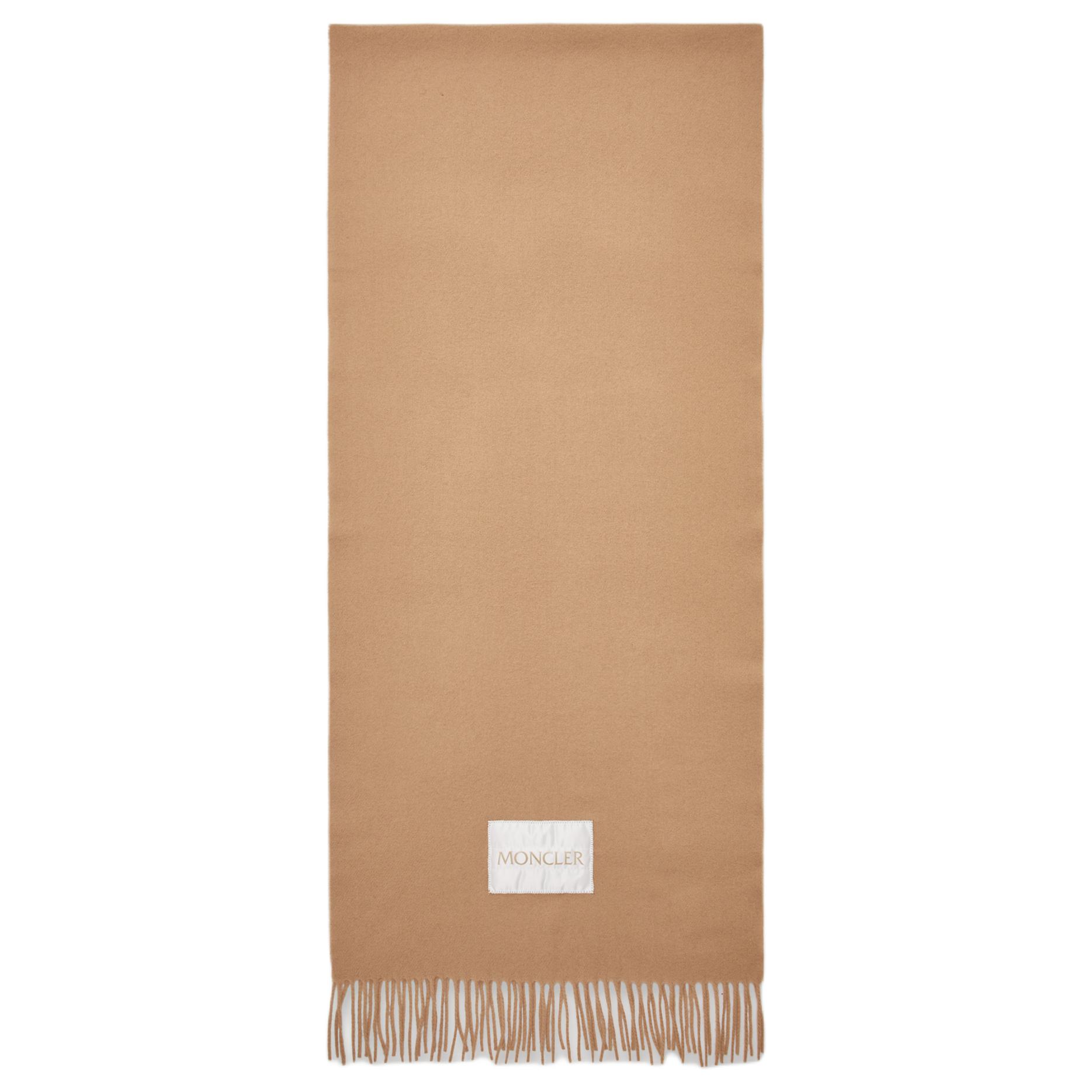 Шарф с бахромой и логотипом Moncler
Шарф с бахромой и логотипом Moncler