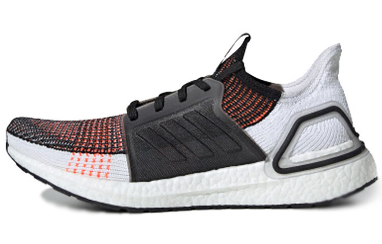 Мужские беговые кроссовки Adidas Ultraboost 19
Мужские беговые кроссовки Adidas Ultraboost 19