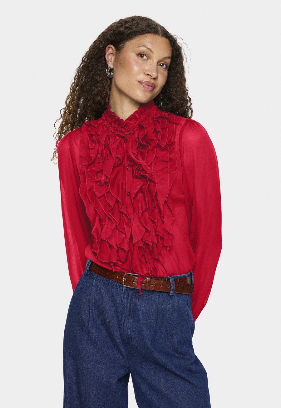 Блуза Saint Tropez LILJASZ CRINKLE LS SHIRT, Chinese Red/Mottled Light Red
Блуза Saint Tropez LILJASZ CRINKLE LS SHIRT, Chinese Red/Mottled Light Red