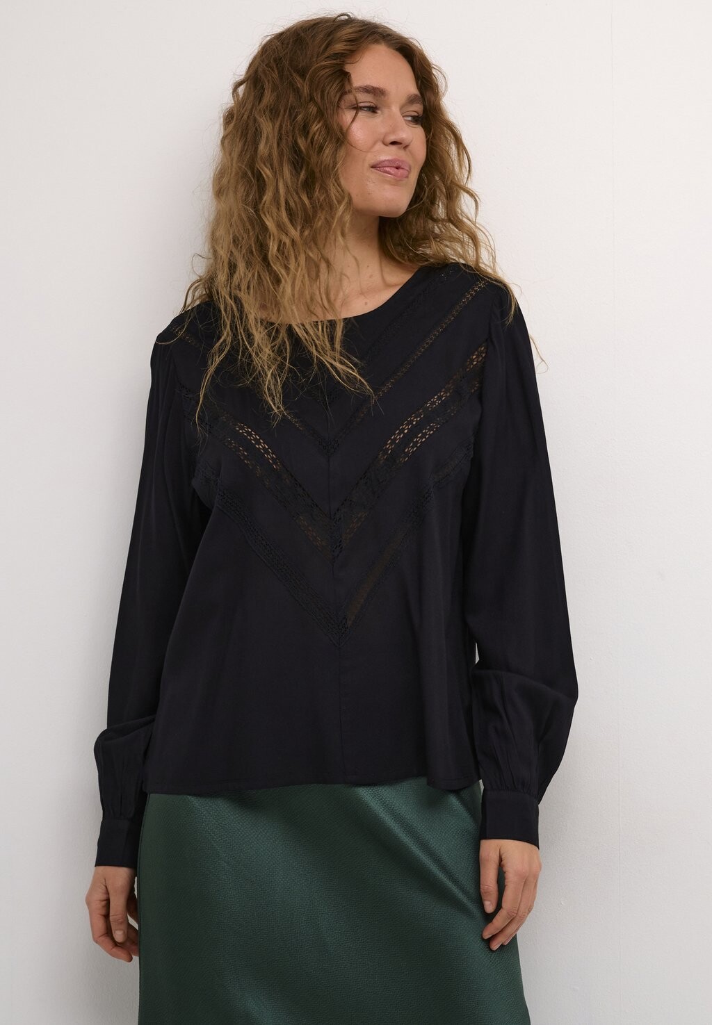 Блуза ELLIE Kaffe, черный 
Блуза ELLIE Kaffe, черный