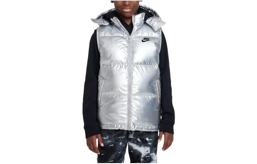 Детский жилет Nike, цвет Silver
Детский жилет Nike, цвет Silver