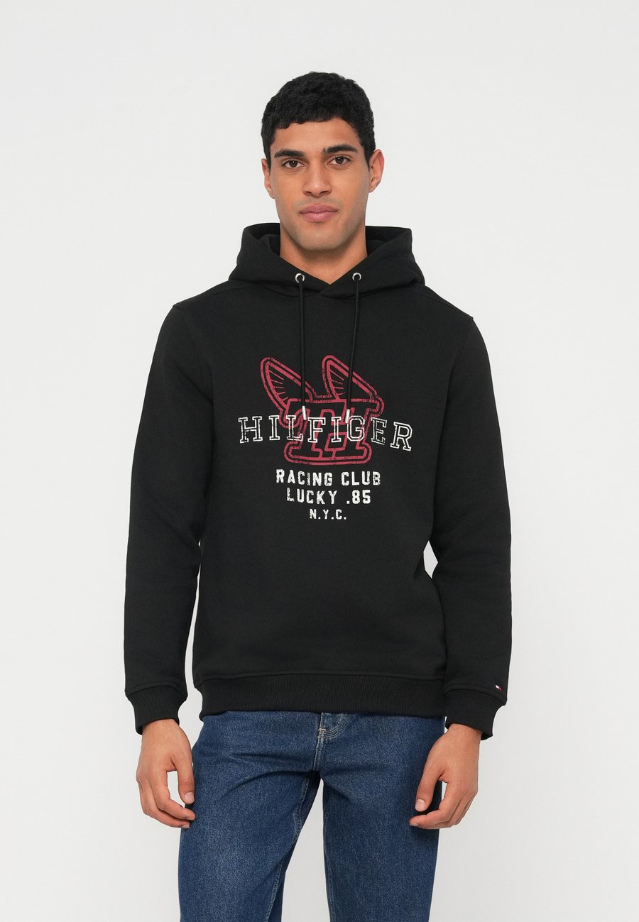 Толстовка Tommy Hilfiger MODERN ATH GRAPHIC HOODY, Black
Толстовка Tommy Hilfiger MODERN ATH GRAPHIC HOODY, Black