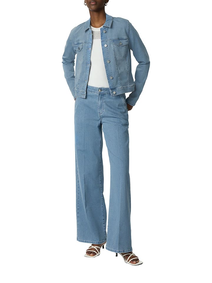 Джинсовая куртка comma, синий
Джинсовая куртка comma, синий